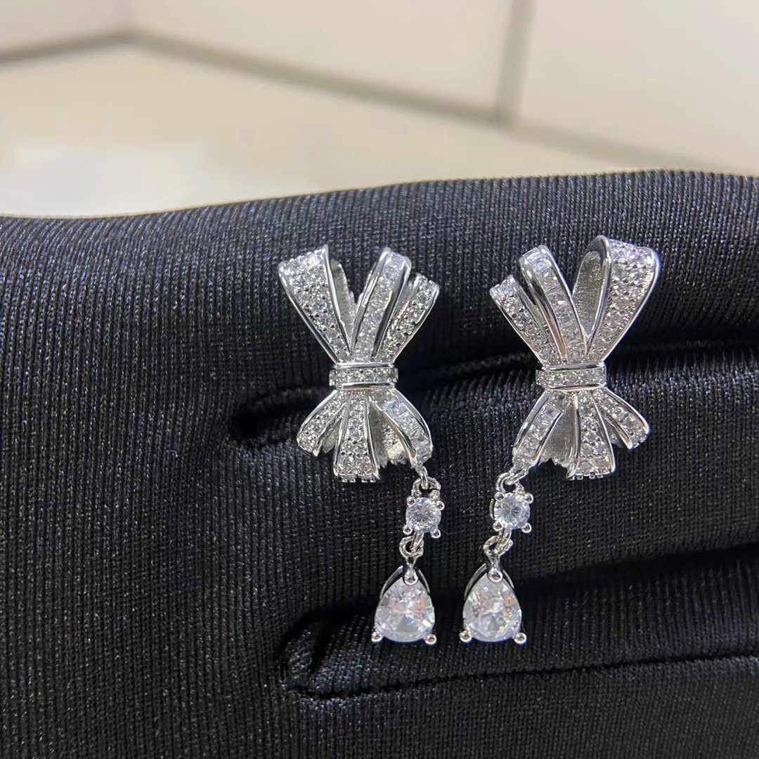 أقراط نسائية فاخرة من الفضة ال - مراجعة Tie Clip Silver وسعره